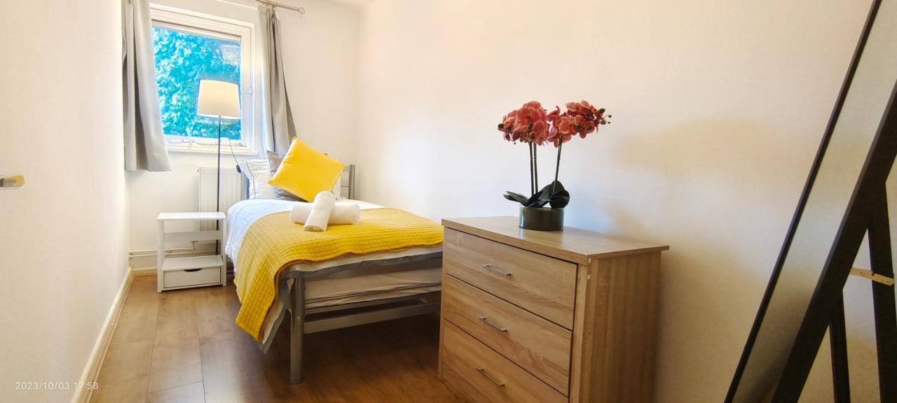Clapham Garden Near Battersea Park Villa London Exterior photo
